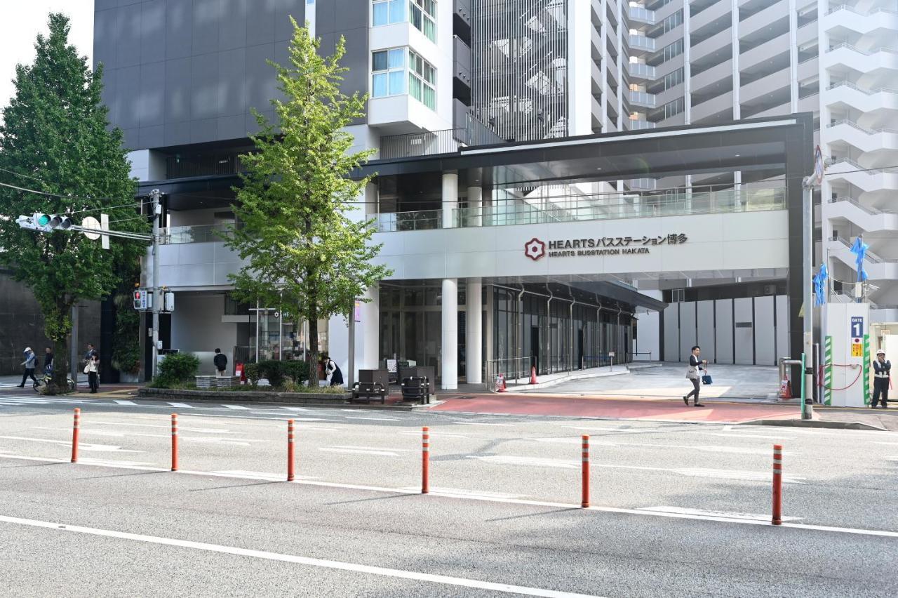 Hearts Capsule Hotel & Spa Hakata Fukuoka  Exteriör bild